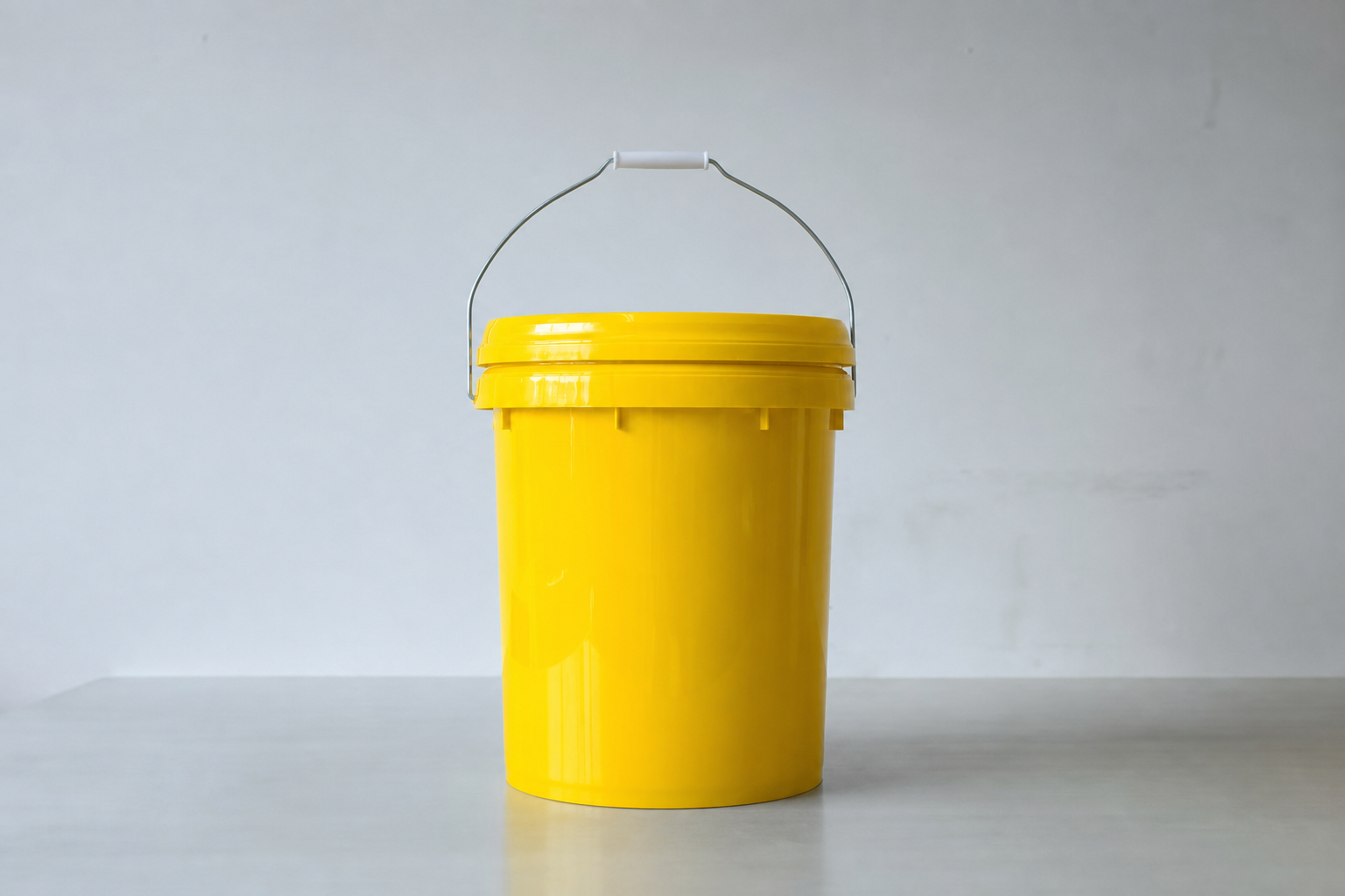20L Sealed Plastic Pail