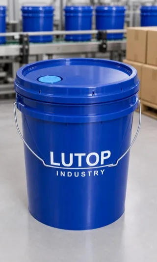 PP pail lid and handle configuration